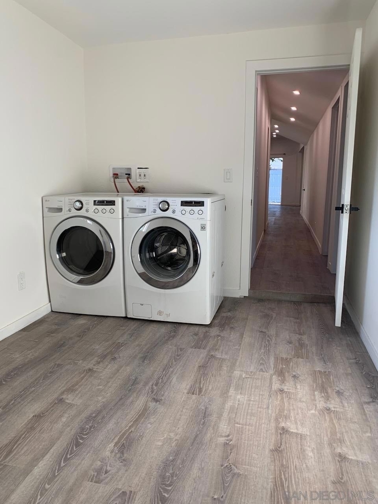 1213 Heber Street - Photo 2