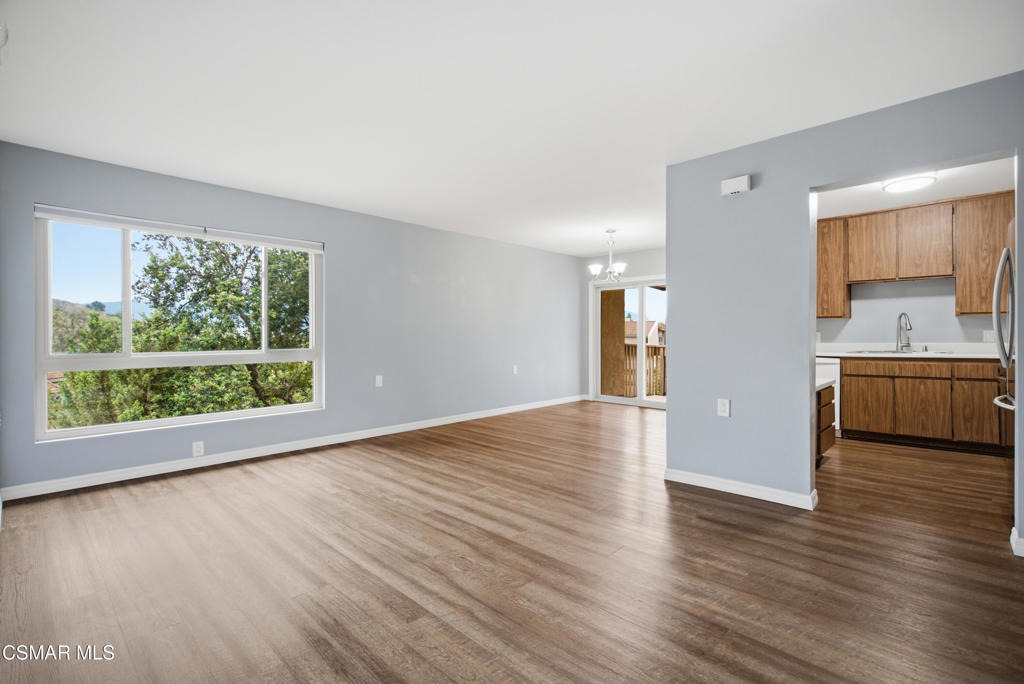 286 Oakleaf Drive - Photo 1
