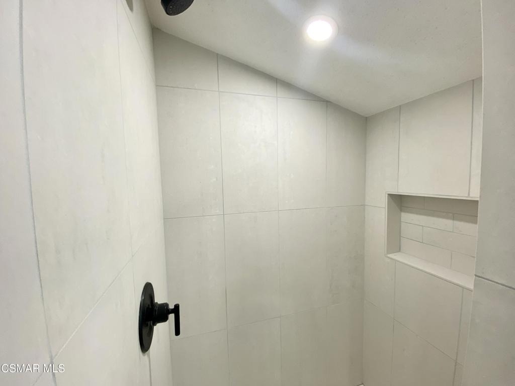 423 Saratoga Street - Photo 18