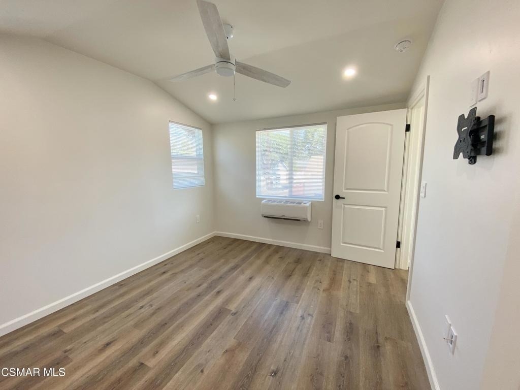 423 Saratoga Street - Photo 13