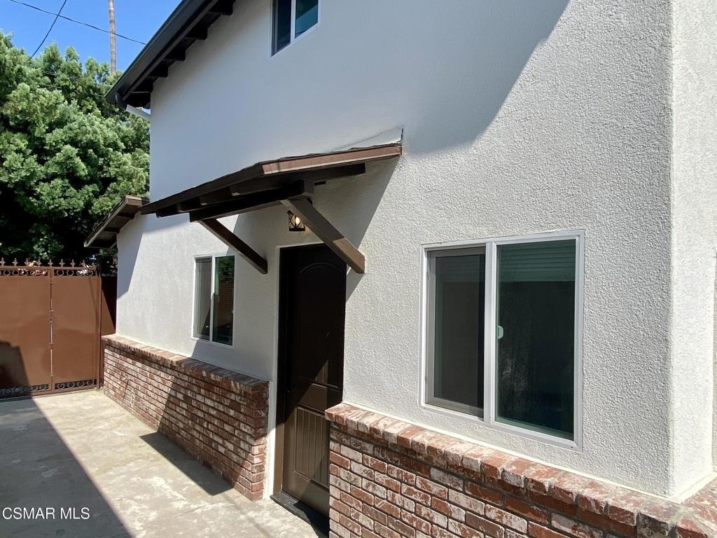 423 Saratoga Street - Photo 0