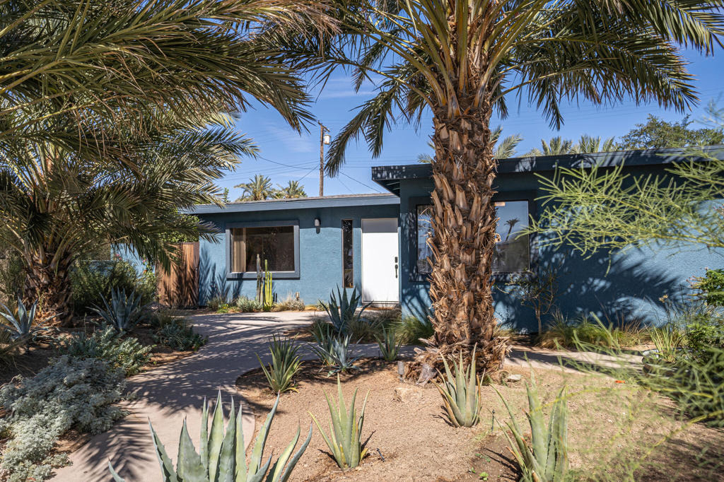 44828 Rubidoux Street - Photo 1
