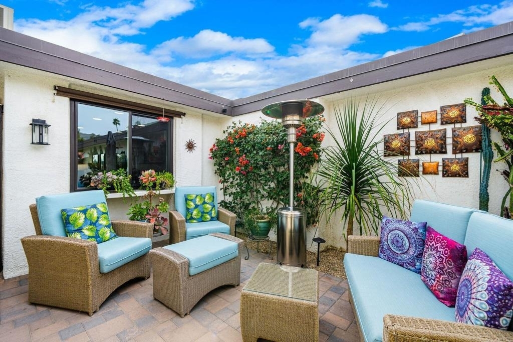 21 Toledo Drive - Photo 4