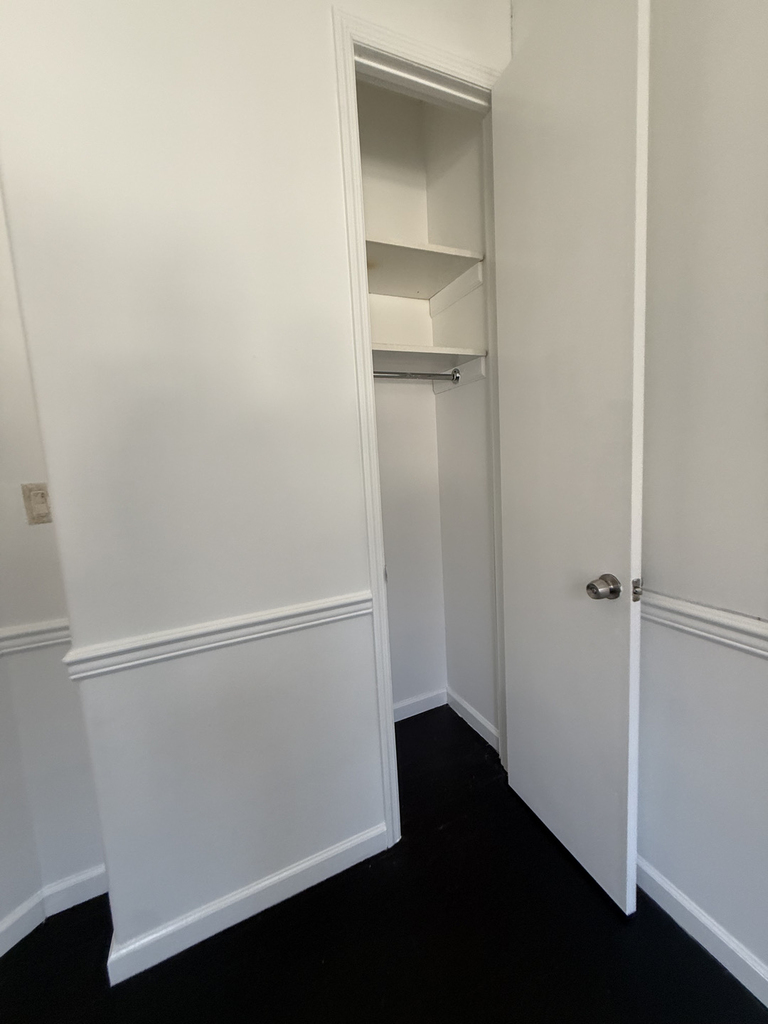438 Wilson Avenue - Photo 6