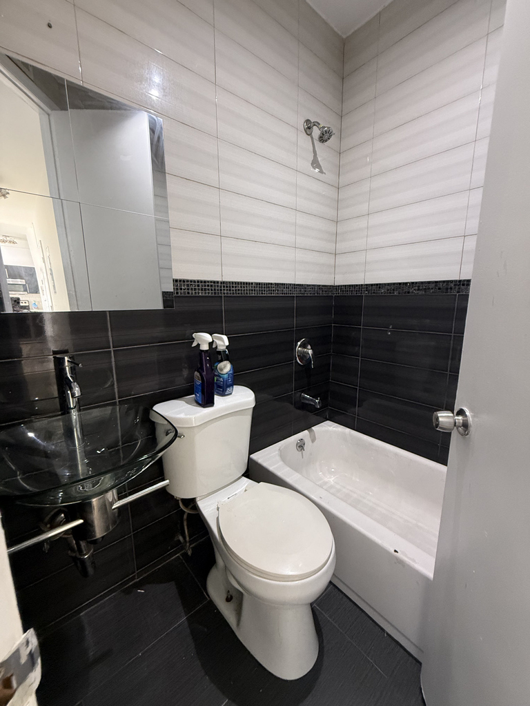 438 Wilson Avenue - Photo 3