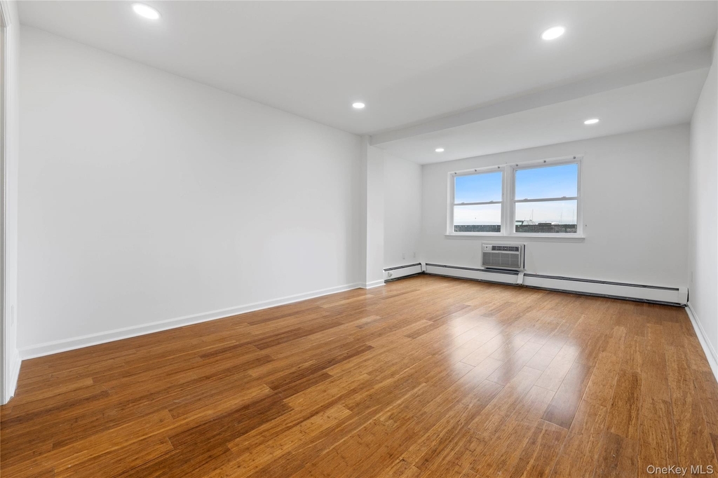 101 Gedney Street - Photo 13