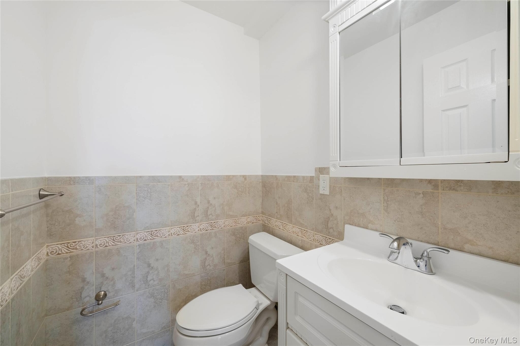 101 Gedney Street - Photo 7