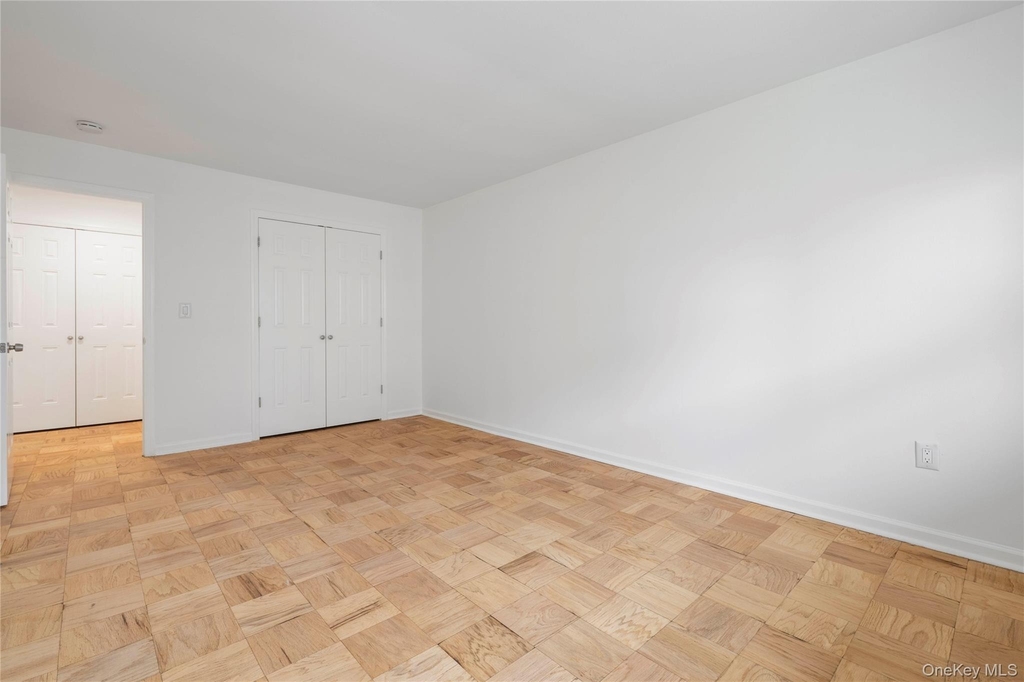 101 Gedney Street - Photo 5