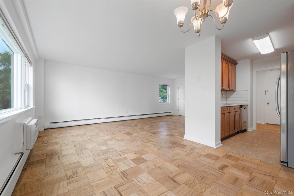 101 Gedney Street - Photo 2
