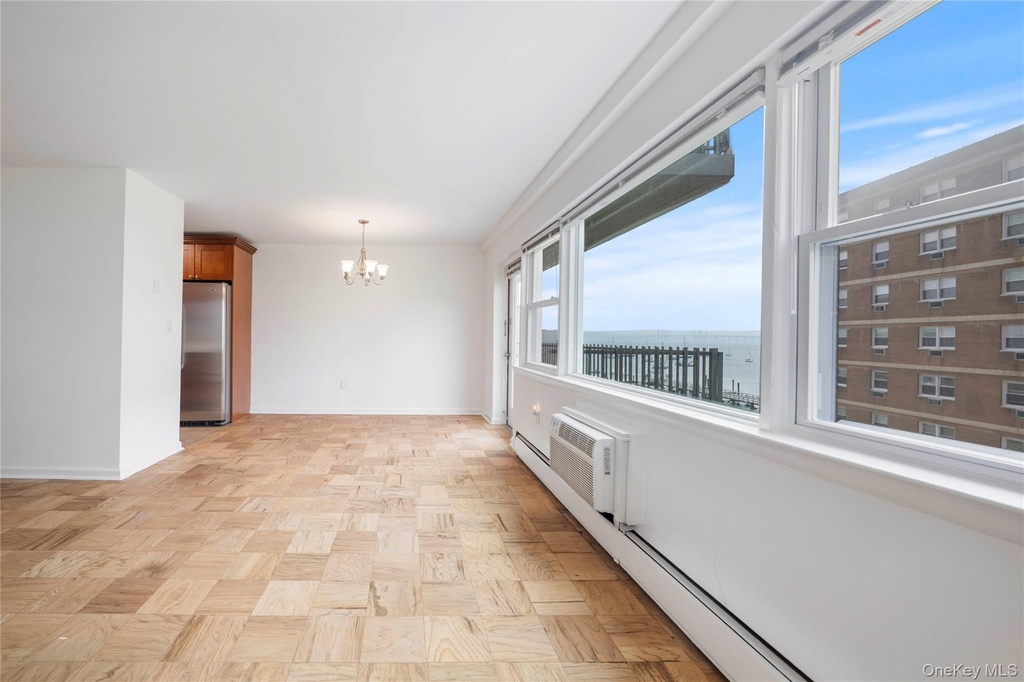 101 Gedney Street - Photo 0