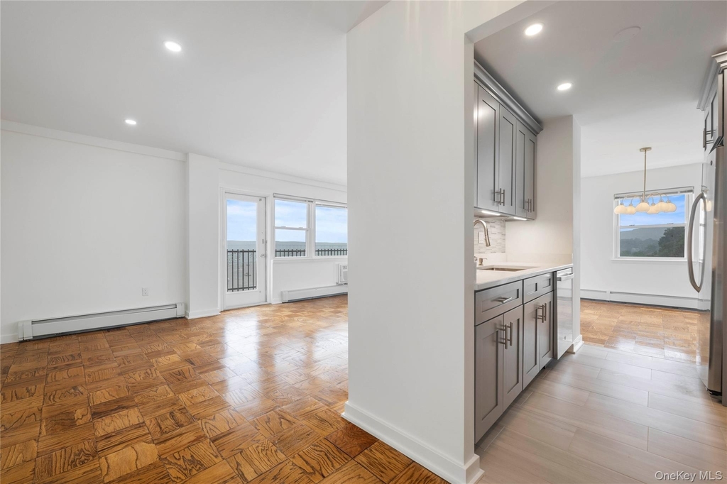 101 Gedney Street - Photo 0