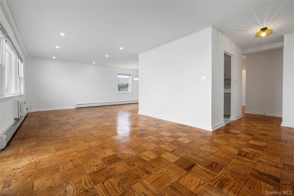 101 Gedney Street - Photo 3