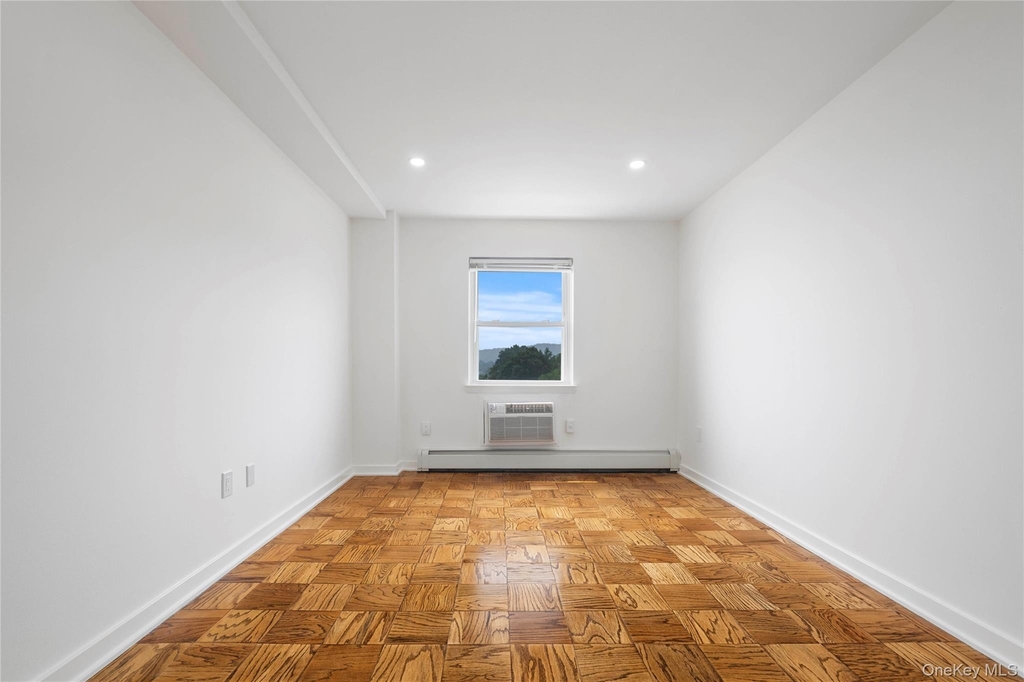 101 Gedney Street - Photo 9