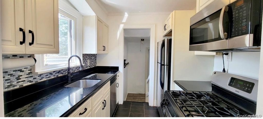 19 Poppy Avenue - Photo 3