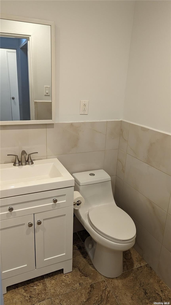 1 East Broadway - Photo 13