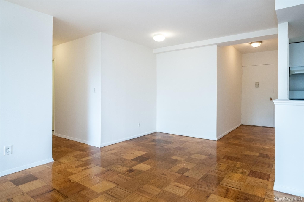 125 Lake Street - Photo 18