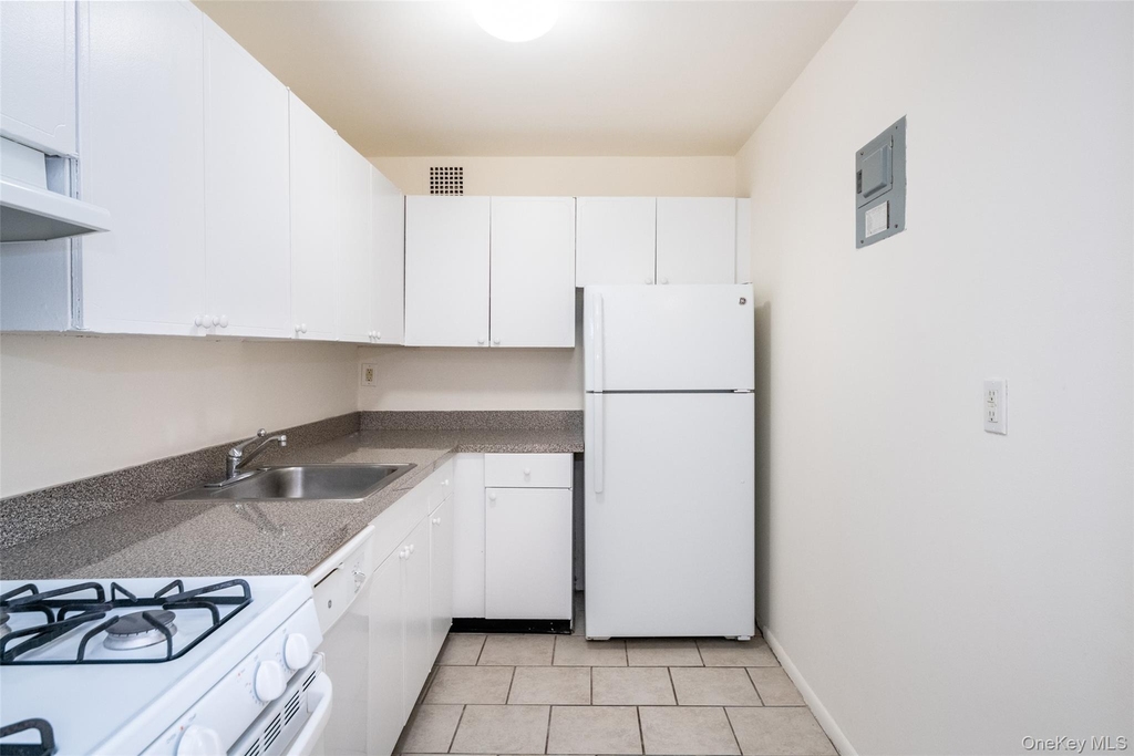 125 Lake Street - Photo 20