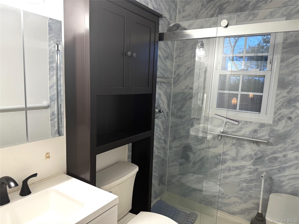 2365 Babylon Street - Photo 8