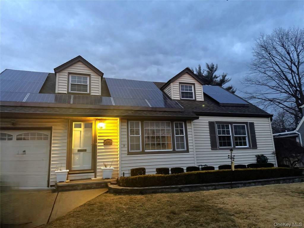 2365 Babylon Street - Photo 0