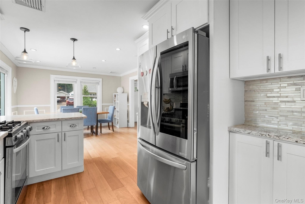 76 Chestnut Avenue - Photo 11