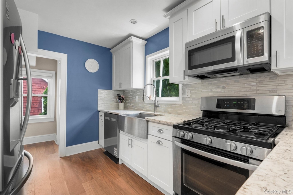 76 Chestnut Avenue - Photo 10