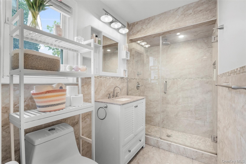 76 Chestnut Avenue - Photo 17