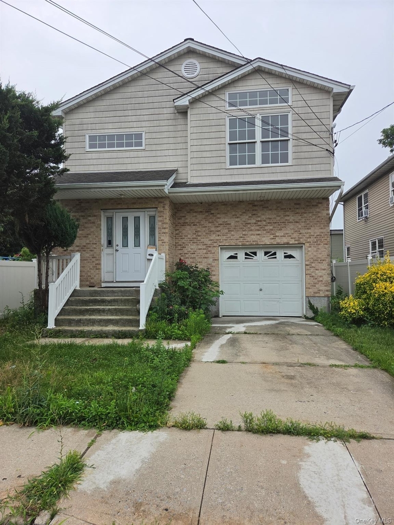 1319 Journal Avenue - Photo 0
