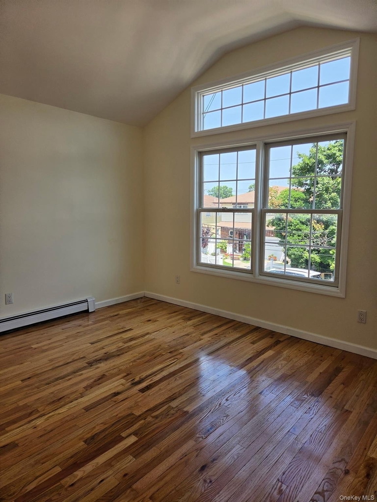 1319 Journal Avenue - Photo 8