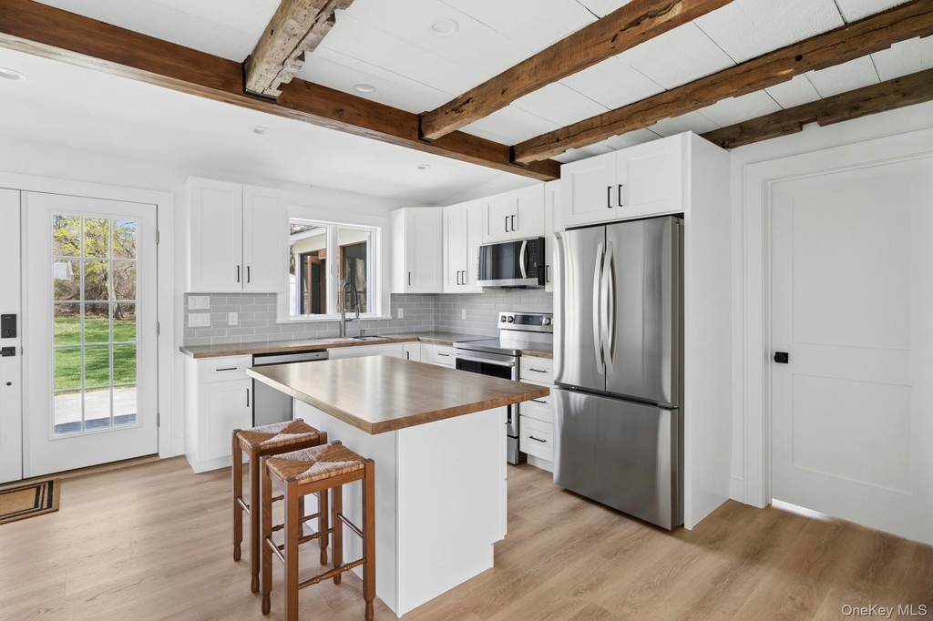5075 Main Road - Photo 12