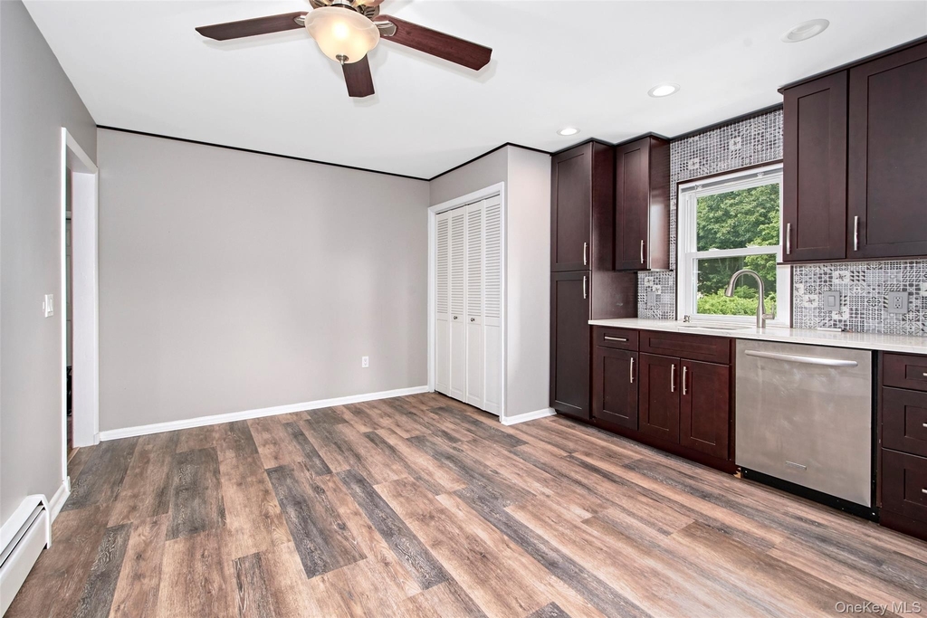 407 Union Avenue - Photo 5