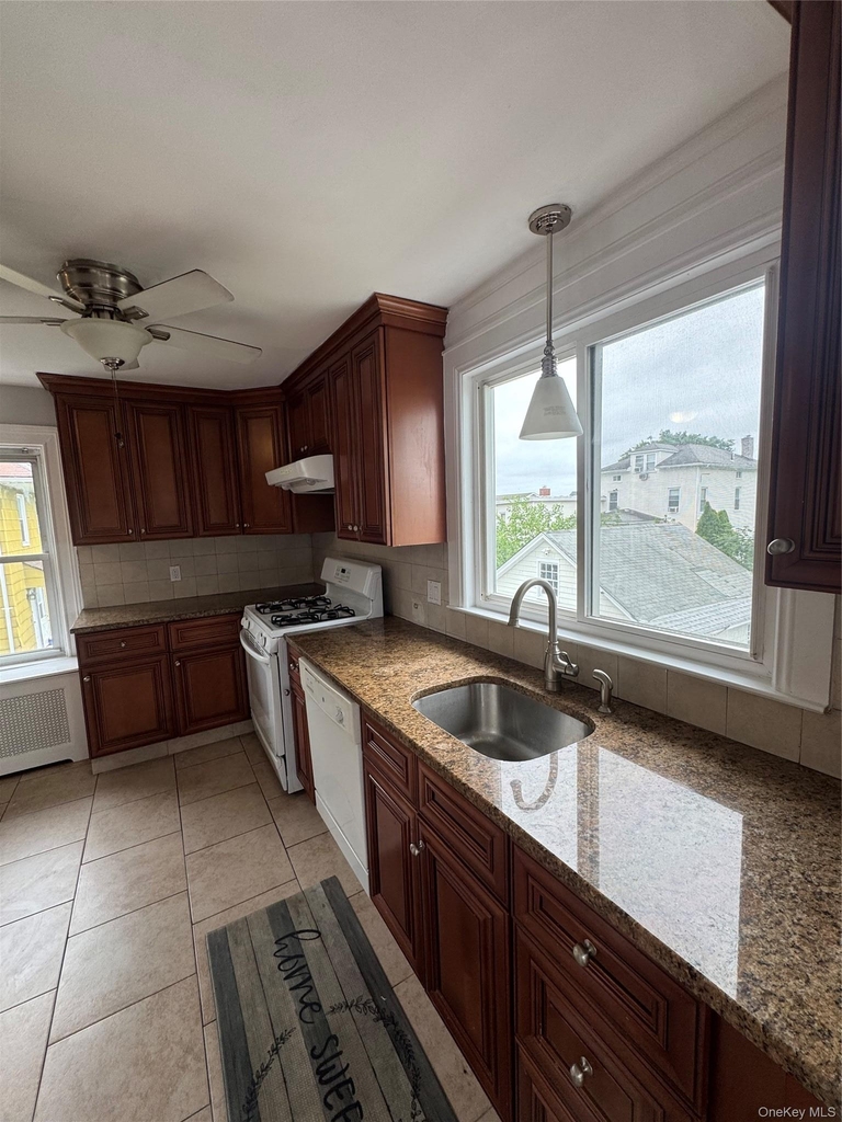 210 Elm Street - Photo 9
