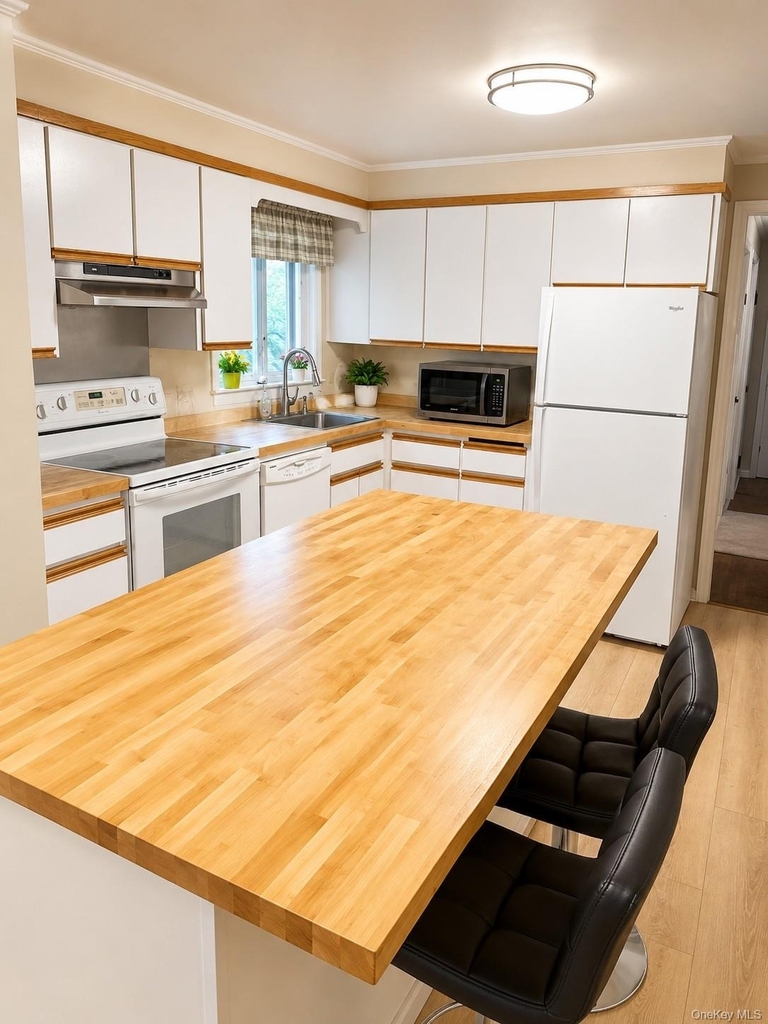 135 Marietta Avenue - Photo 8