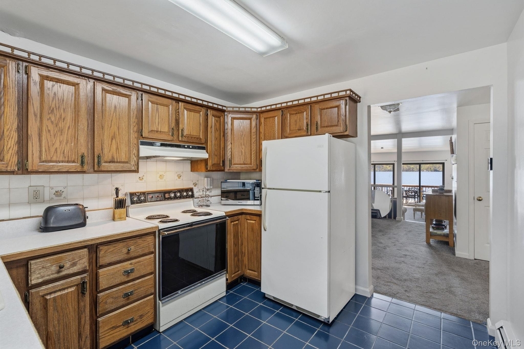 194 Jersey Avenue - Photo 4