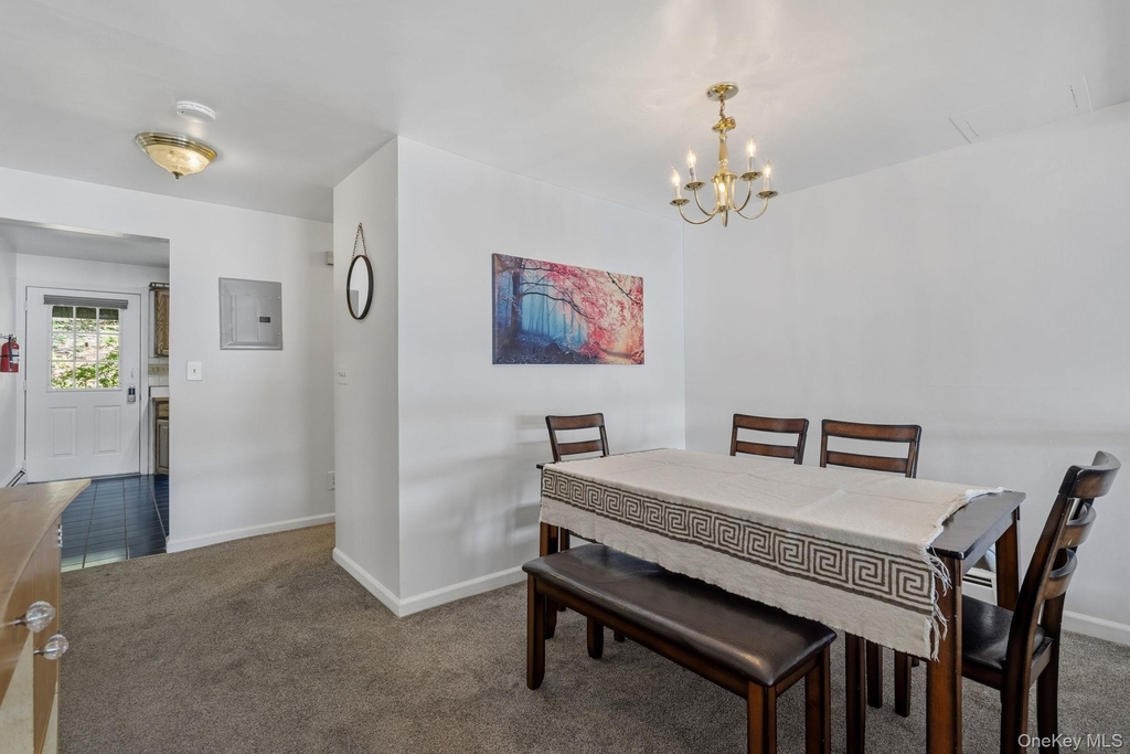 194 Jersey Avenue - Photo 6