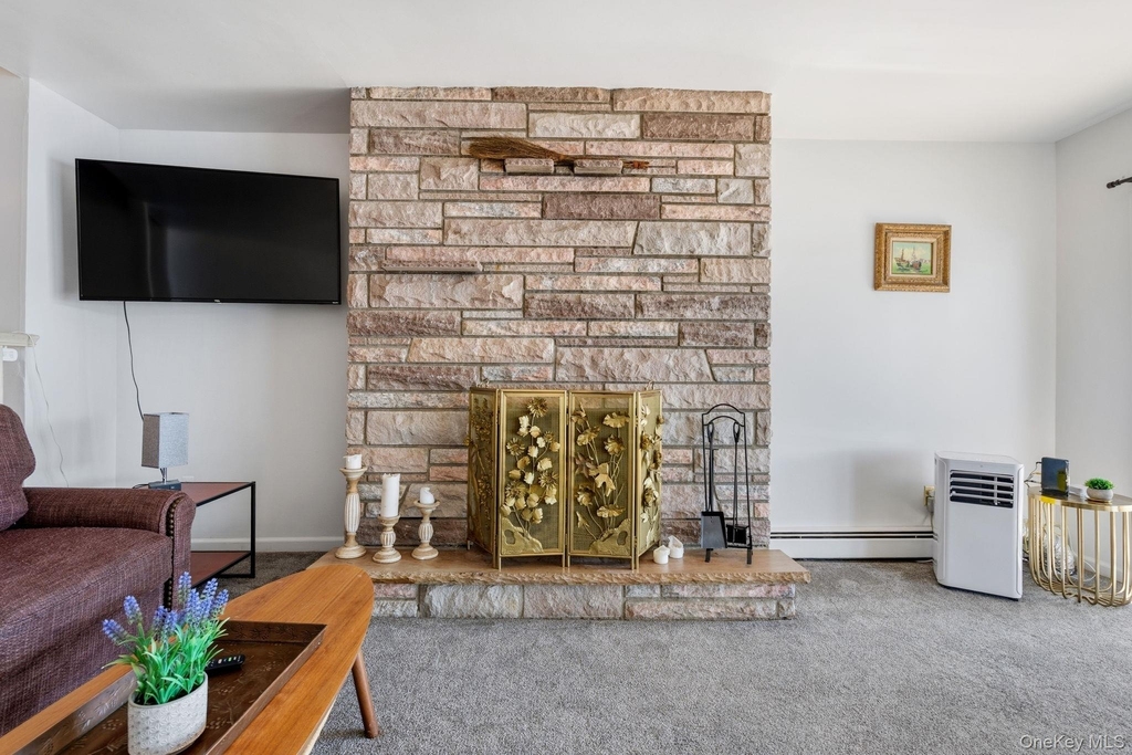 194 Jersey Avenue - Photo 12