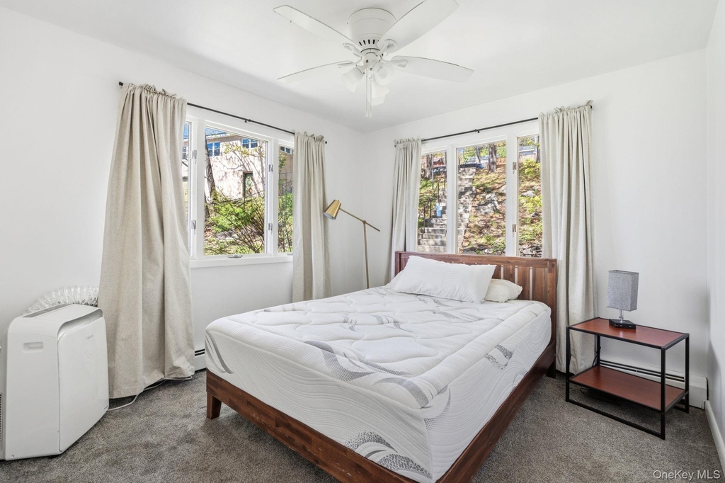 194 Jersey Avenue - Photo 17