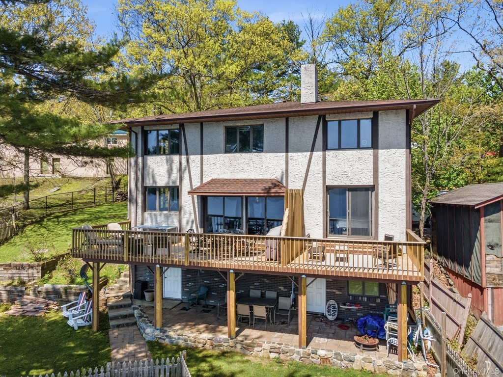 194 Jersey Avenue - Photo 12