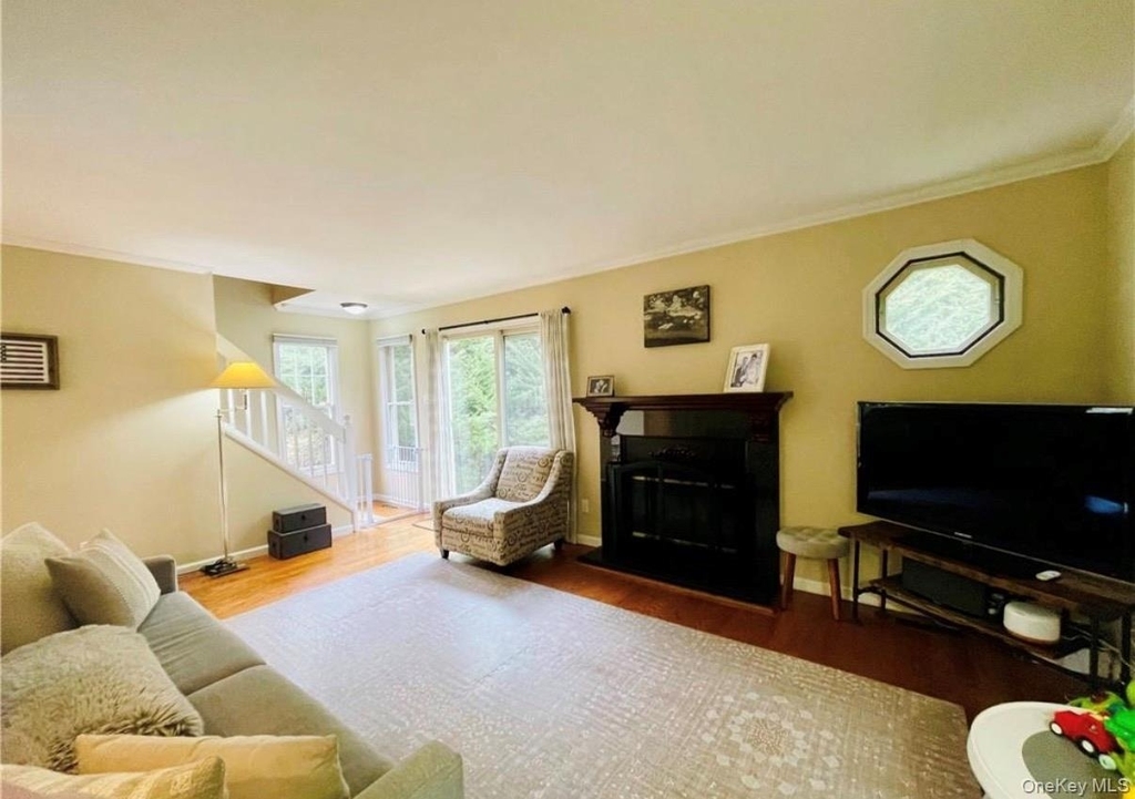 301 Kensington Way - Photo 13