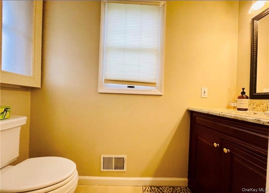 301 Kensington Way - Photo 4