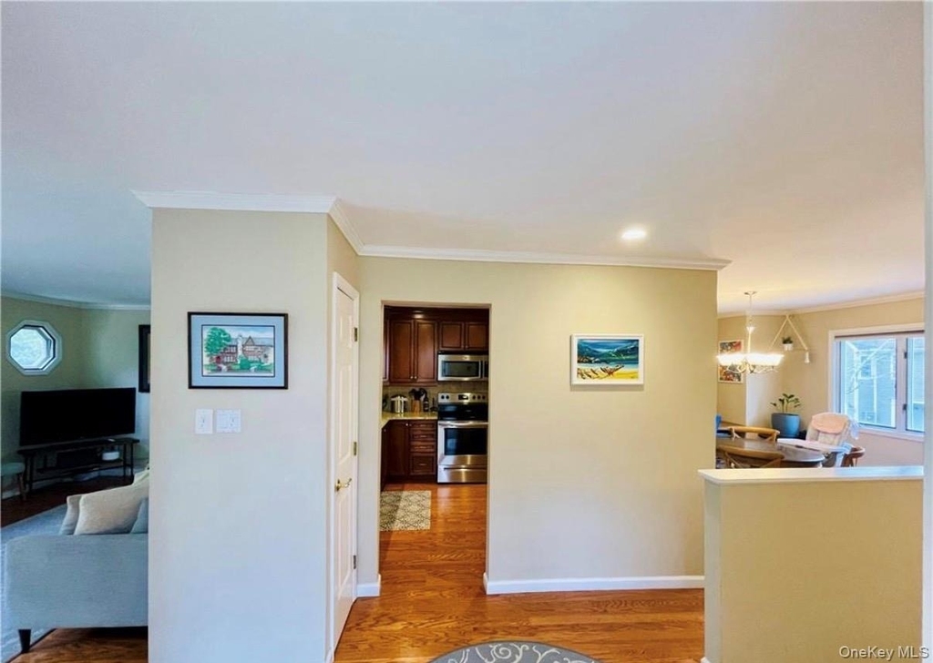 301 Kensington Way - Photo 10