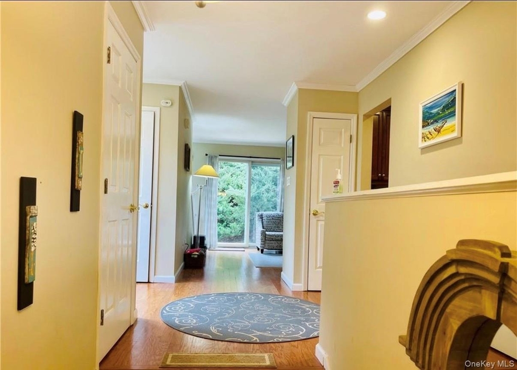 301 Kensington Way - Photo 3