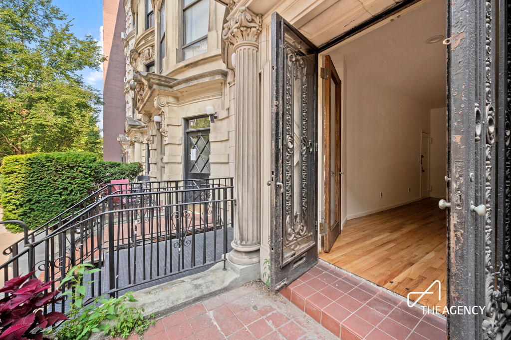41 W 85th Street - Photo 3