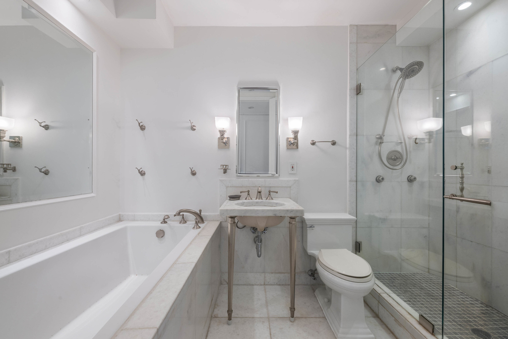62 W 62nd Street - Photo 6