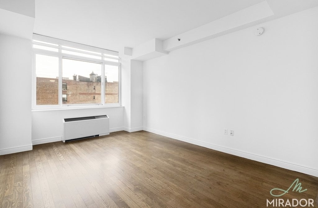 60 W 23rd Street - Photo 1