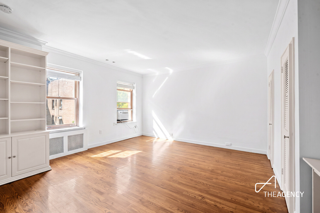 151 E 20th Street - Photo 1
