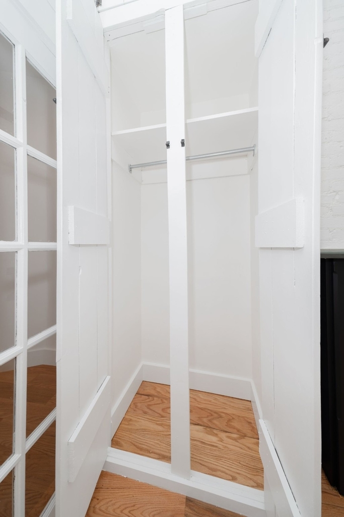340 W 17th Street - Photo 12