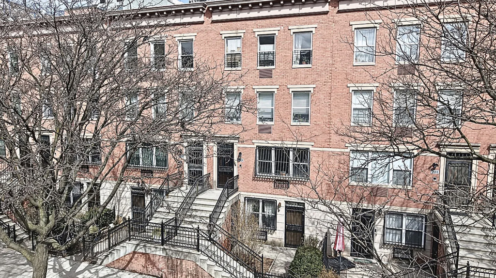 317 E 119th Street - Photo 0