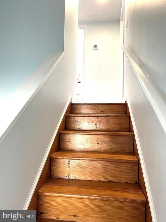 221 Madison Street - Photo 21