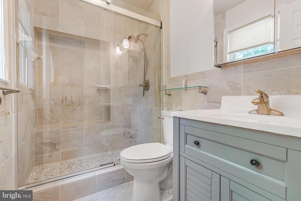 2 Adam Court - Photo 29