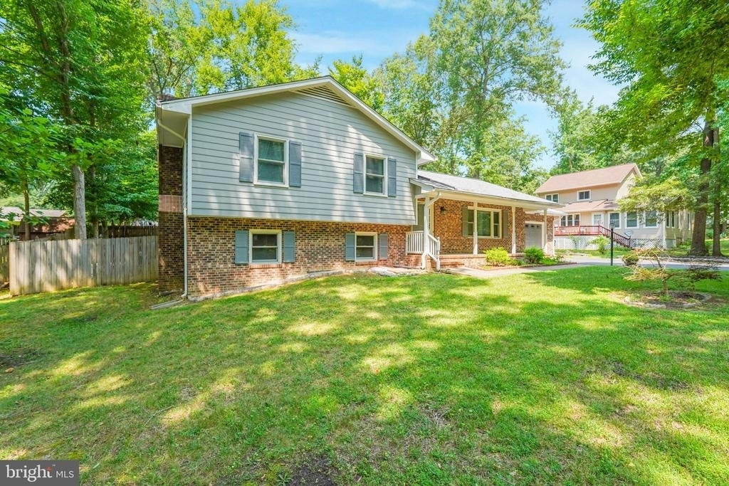 2 Adam Court - Photo 1